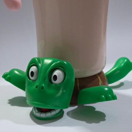 Tortuga porta vaso con sonido